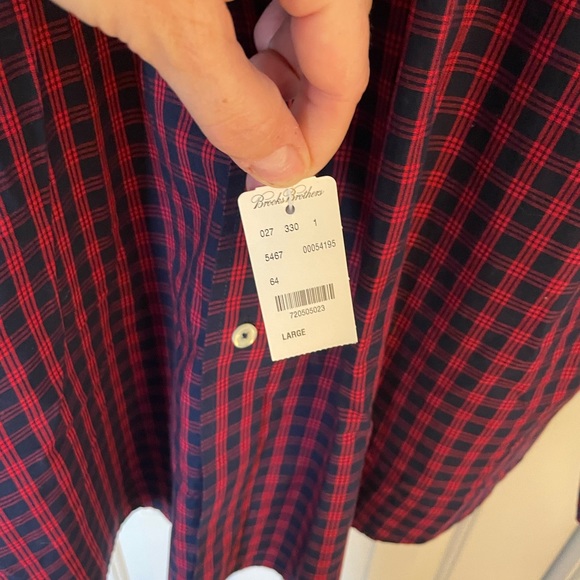 NWT Brooks Brothers men’s button down shirt- L - Picture 2 of 4